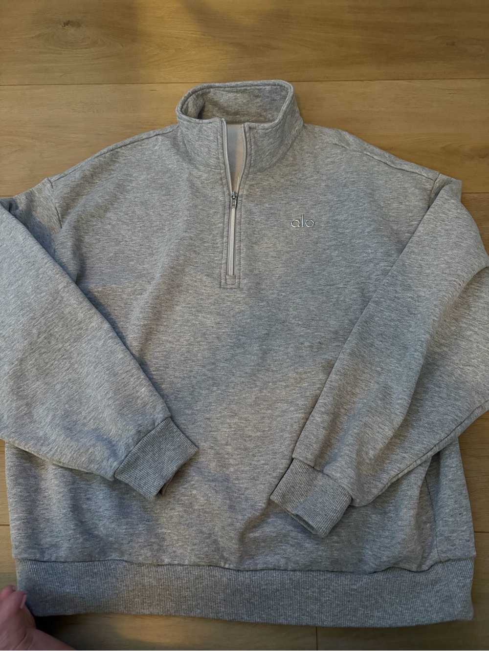 ALO Yoga Accolade 1/4 Zip Pullover - Light Gray - Picture 2 of 3